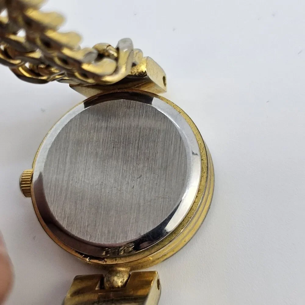 VTG Pierre Nicol Women‎ Watch 22MM Cream Dial Gold Chain Bands 6